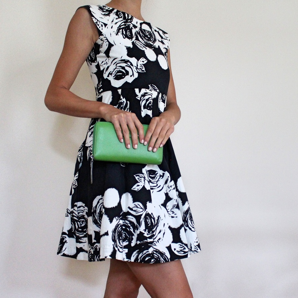 Rare Editions Floral Black and White Pouf Dress